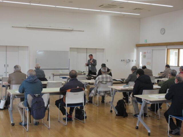 【第4回たまうら郷学】
令和7年度中央公民館玉浦教室「たまうら郷学」の最終回を実施しました。
前回の第3回に引き続き『情報誌「たまうら通」よりPart2』と題し、玉浦郷土史研究会の木皿光夫先生に講話をいただきました。

#岩沼市中央公民館　#岩沼市　#教室　#講座　#玉浦　#玉浦コミュニティセンター　#郷土史　#歴史